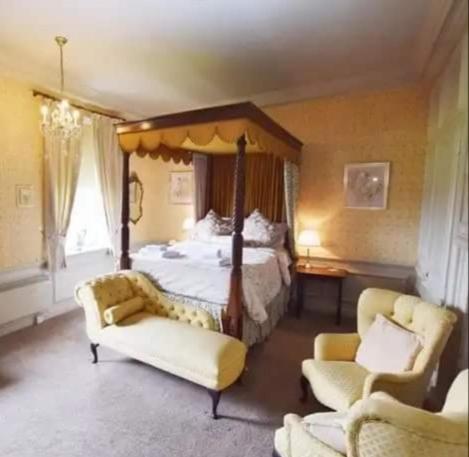 Rowley Manor Hotel Little Weighton Exterior photo